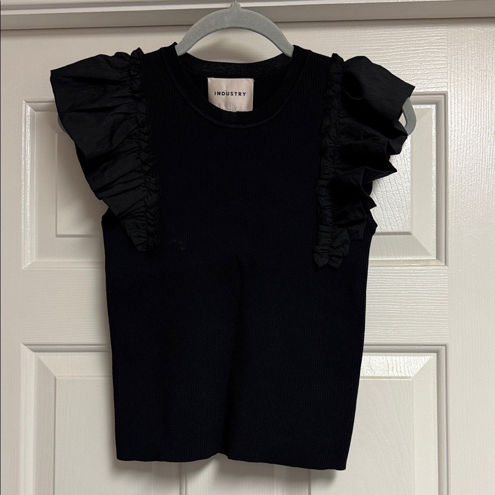 NWT Women’s Industry Black Sleeveless Top, Size M